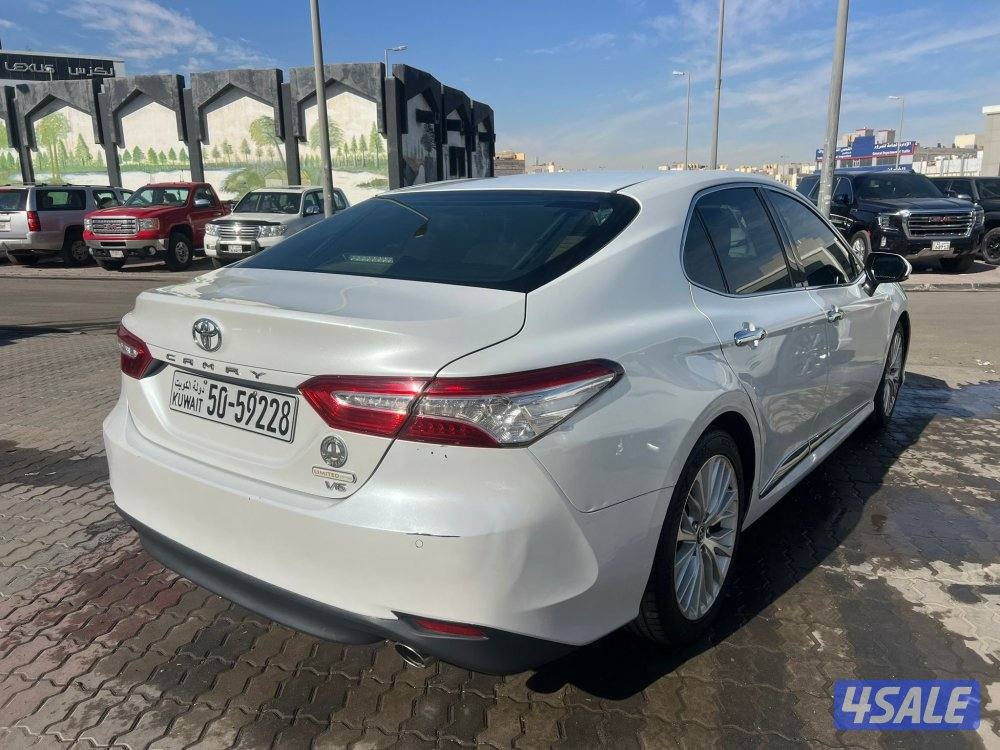 كامري ليميتد V61