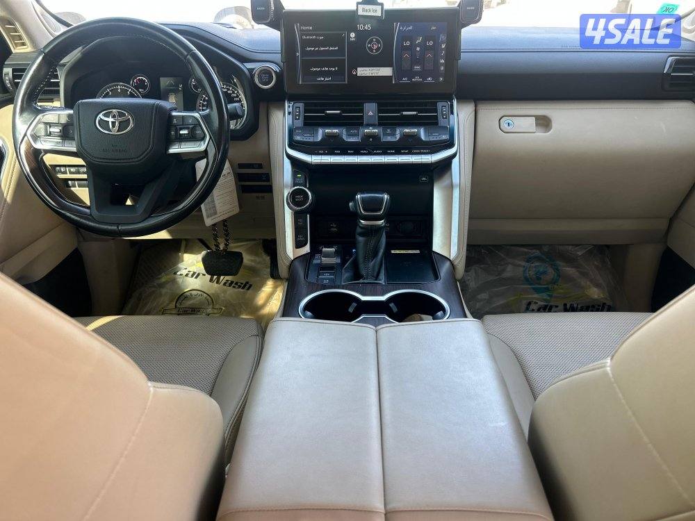 تويوتا لاند كروزر GX.R AEROs
 twin turbo.V6
موديل 2022
ماشى 159.000 km6