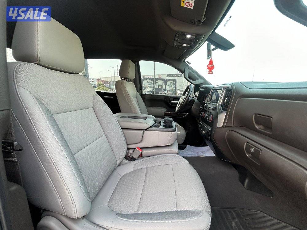 شيفرولية سلفرادو 1500.LT 
موديل 2019
ماشى 173.000 k.m 
وارد الغانم4