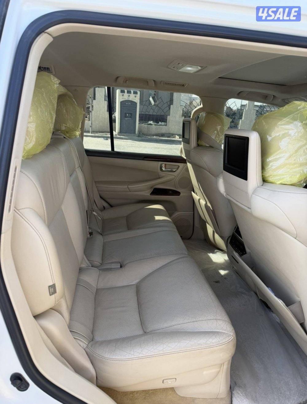 للبيع جيب لكزس سبورت 20144