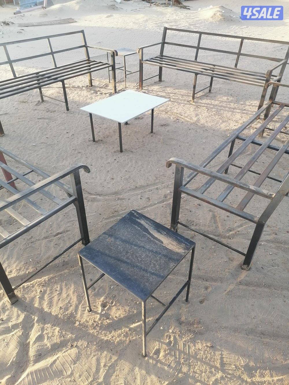 كراسي حديد مع الفرش0