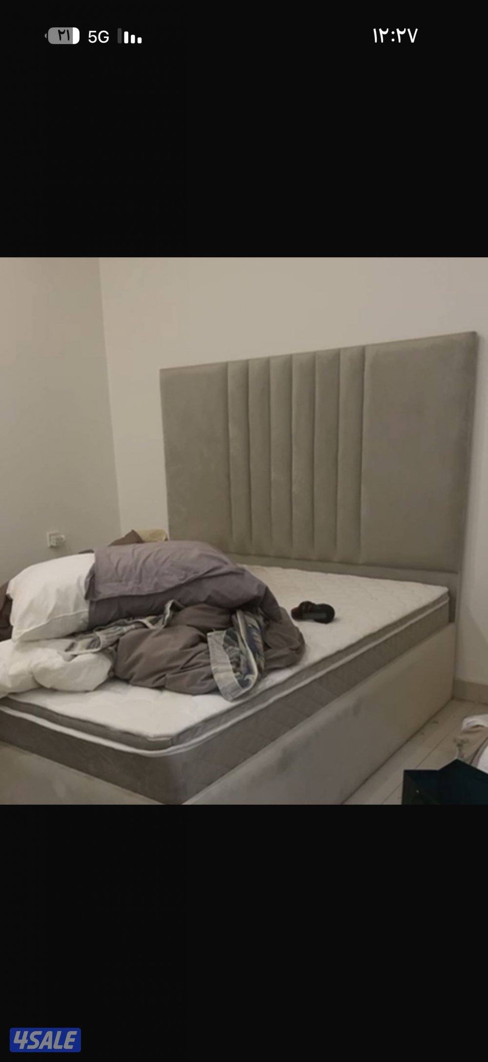 سرير شبه جديد   التاج والقواعد0