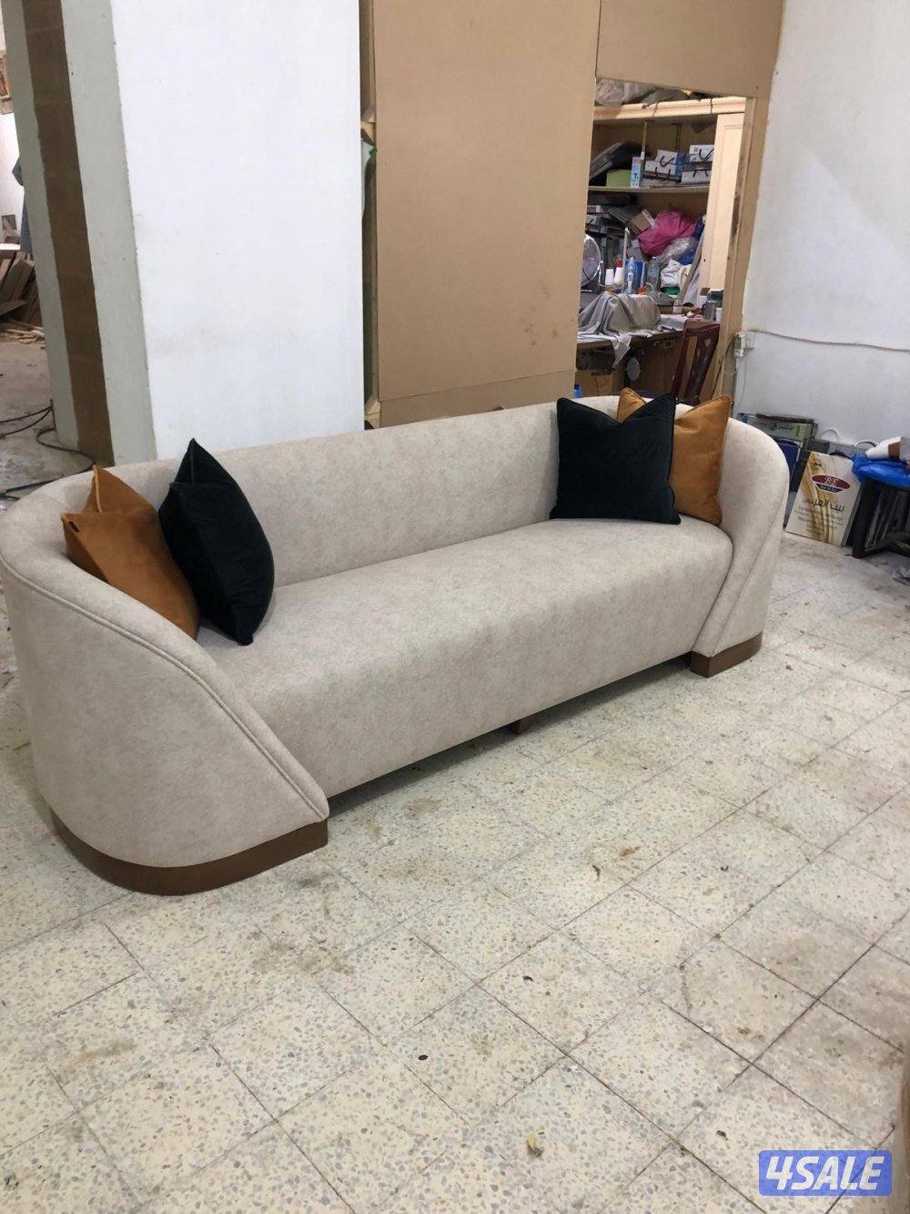 تفصيل وتنجيد مخاد ومراكي اسفنج البغلي وسجاد وستاير خام ورول15