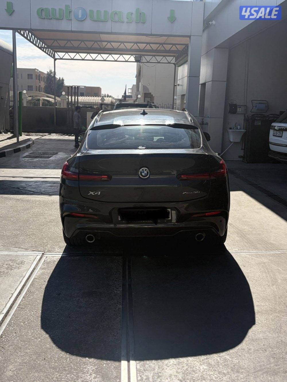 للبيع بي ام x4 موديل ٢٠٢١ ماشي ٥٠ الف2