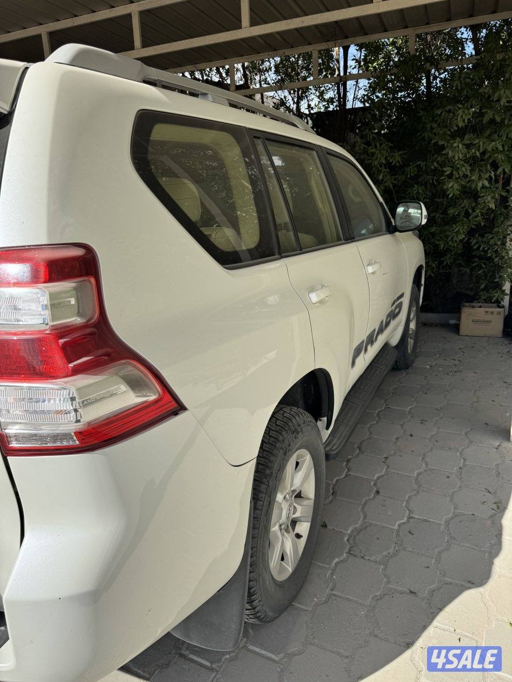 للبيع برادو 2015 ابيض صبغ الوكاله شرط الفحص قير مكينه شاصي بدي2