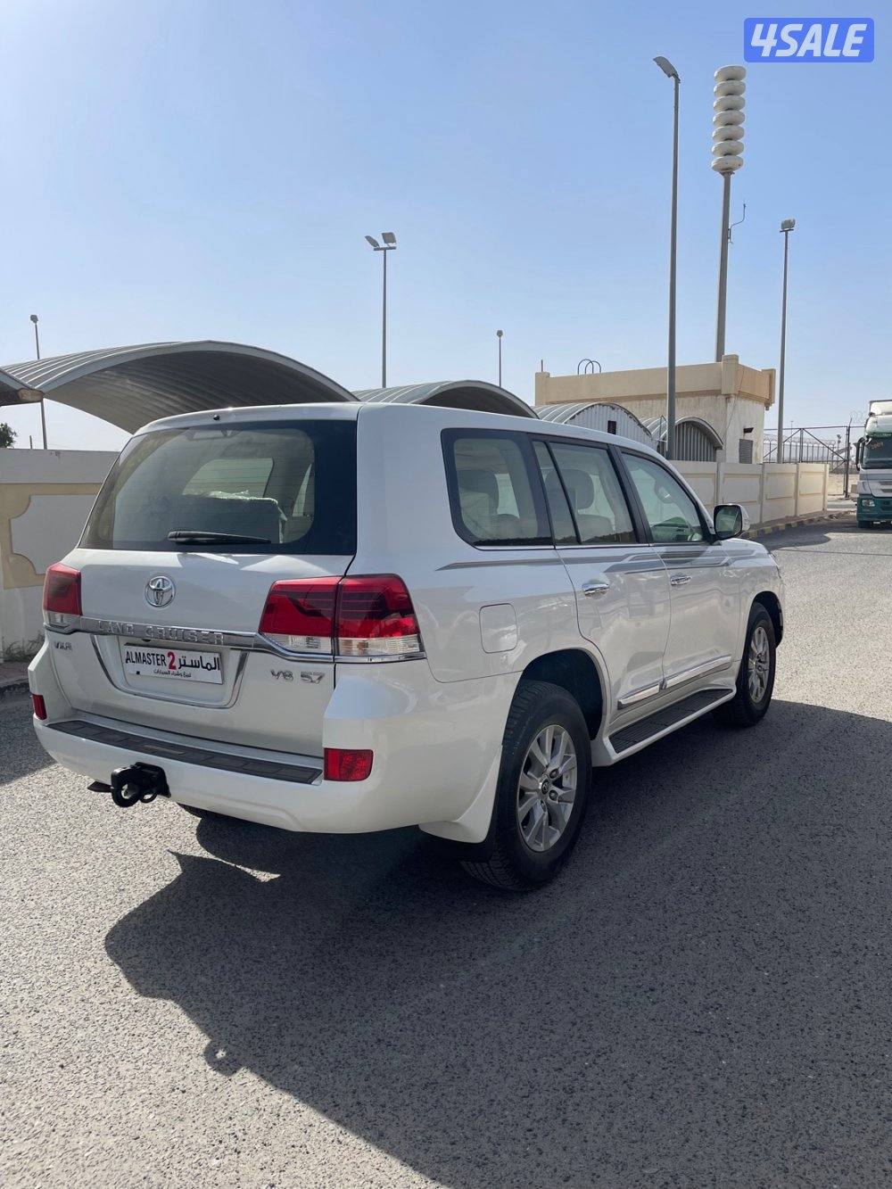 لاند كروز VXR وارد الخليج صبغ الوكاله شرط الفحص2