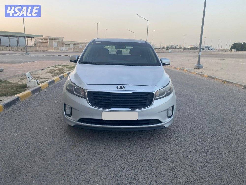 2017-Kia Carnival8