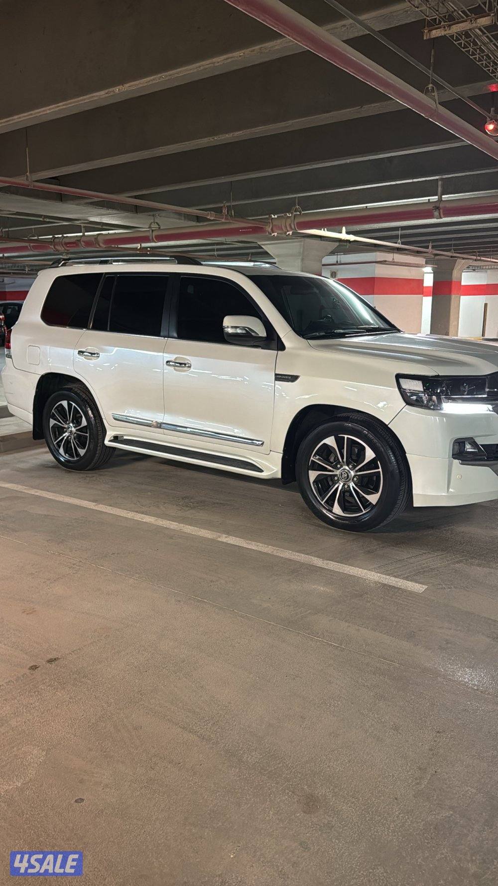 للبيع لاند كروز 2011 مجدد 2021 بالكامل3