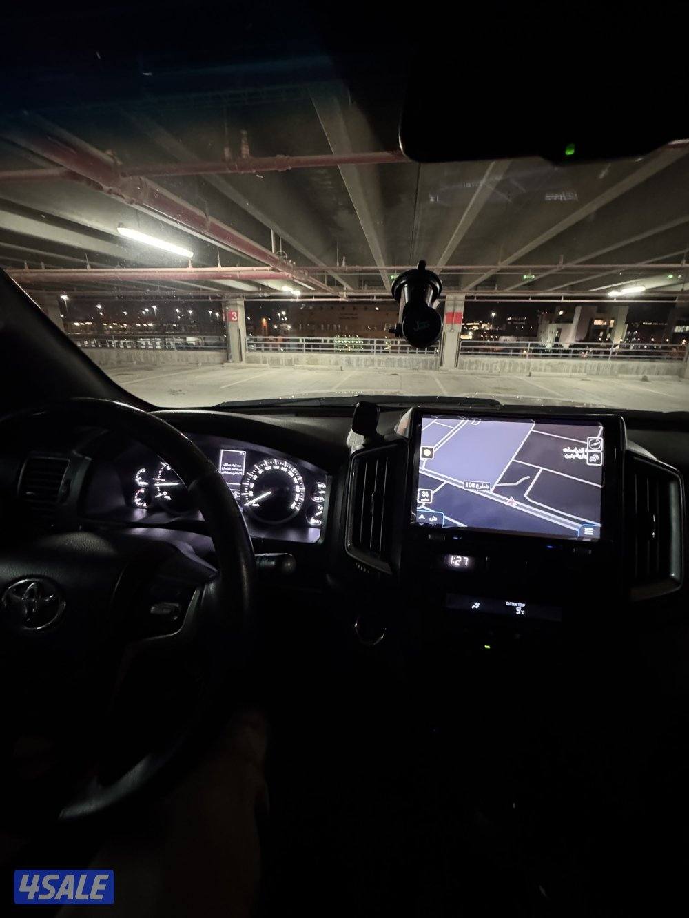 للبيع لاند كروز 2011 مجدد 2021 بالكامل11