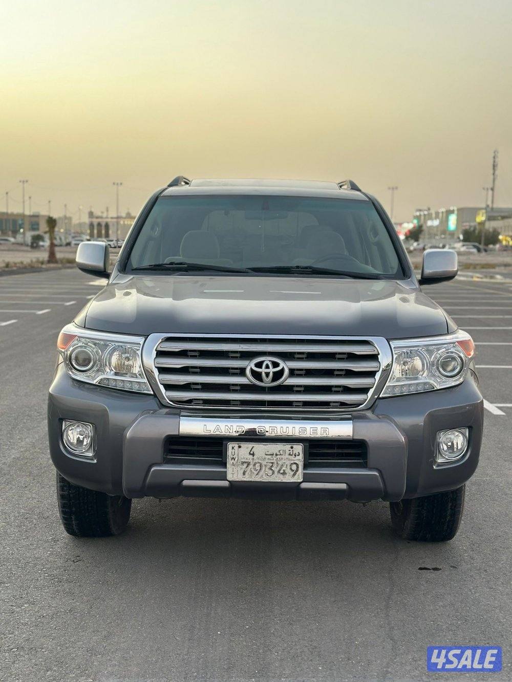 لاند موديل 2010 بحالة المصنع 🔥1