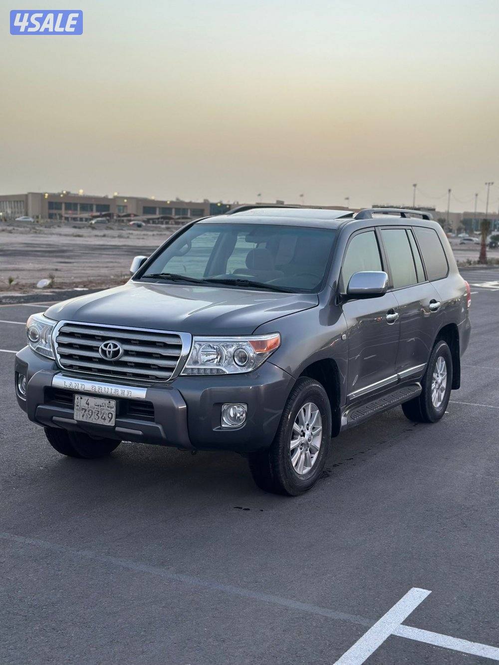 لاند موديل 2010 بحالة المصنع 🔥2