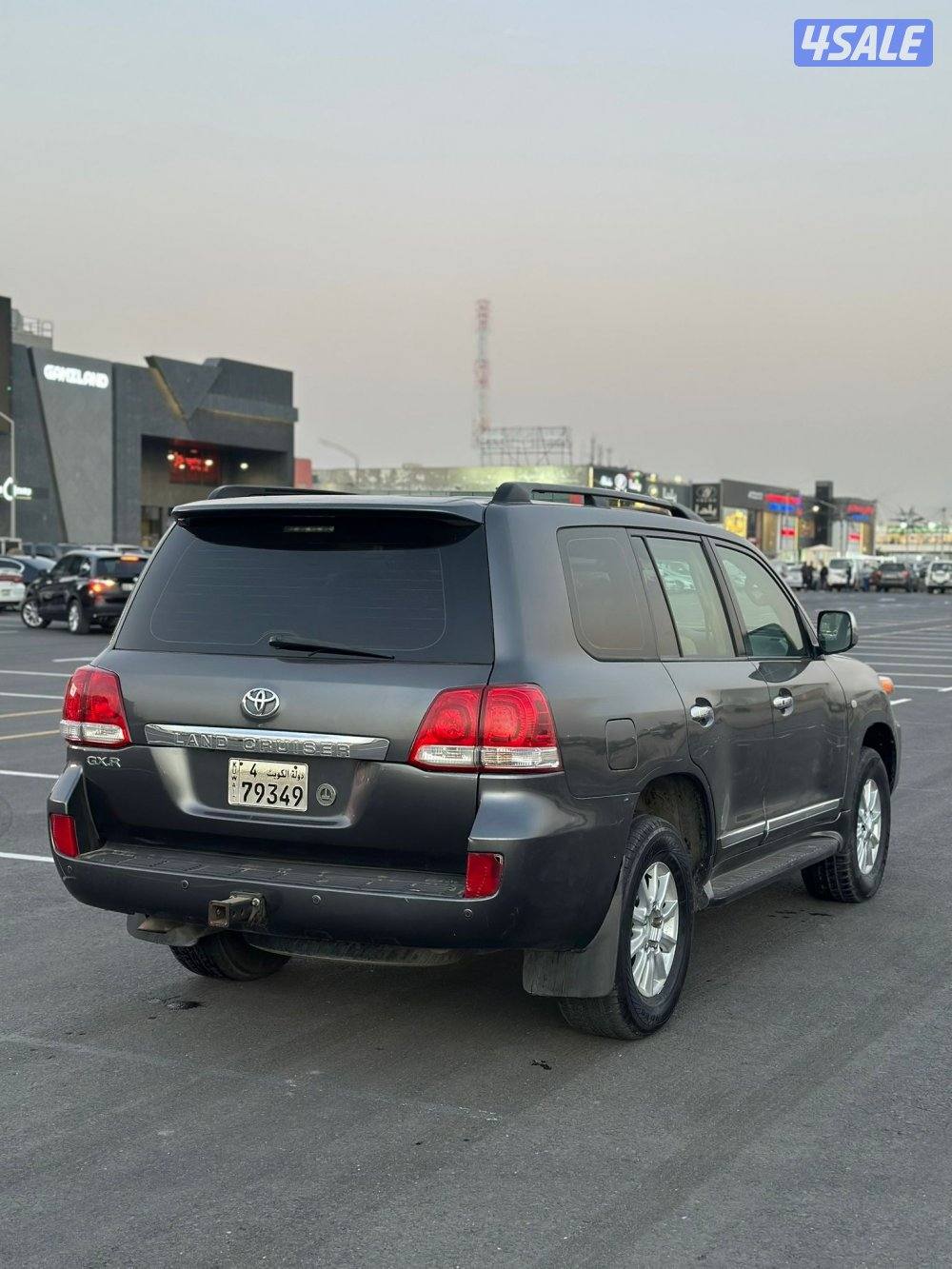 لاند موديل 2010 بحالة المصنع 🔥3