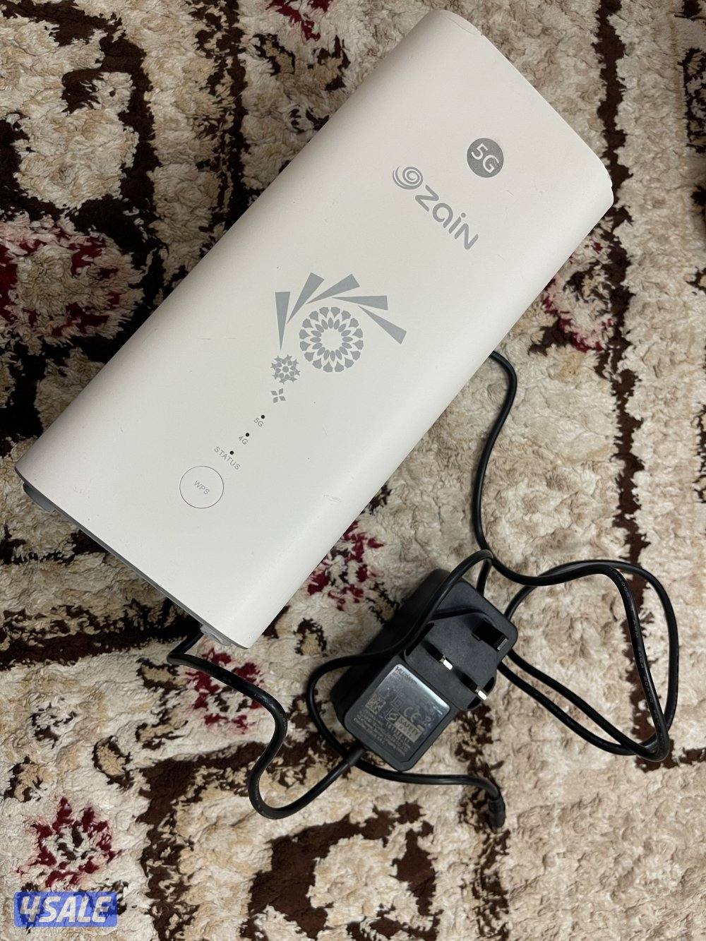 راوتر هواوي ثابت برو 4 نظيف وشغال تمام شرط 5g مع الشحن الاصلي5