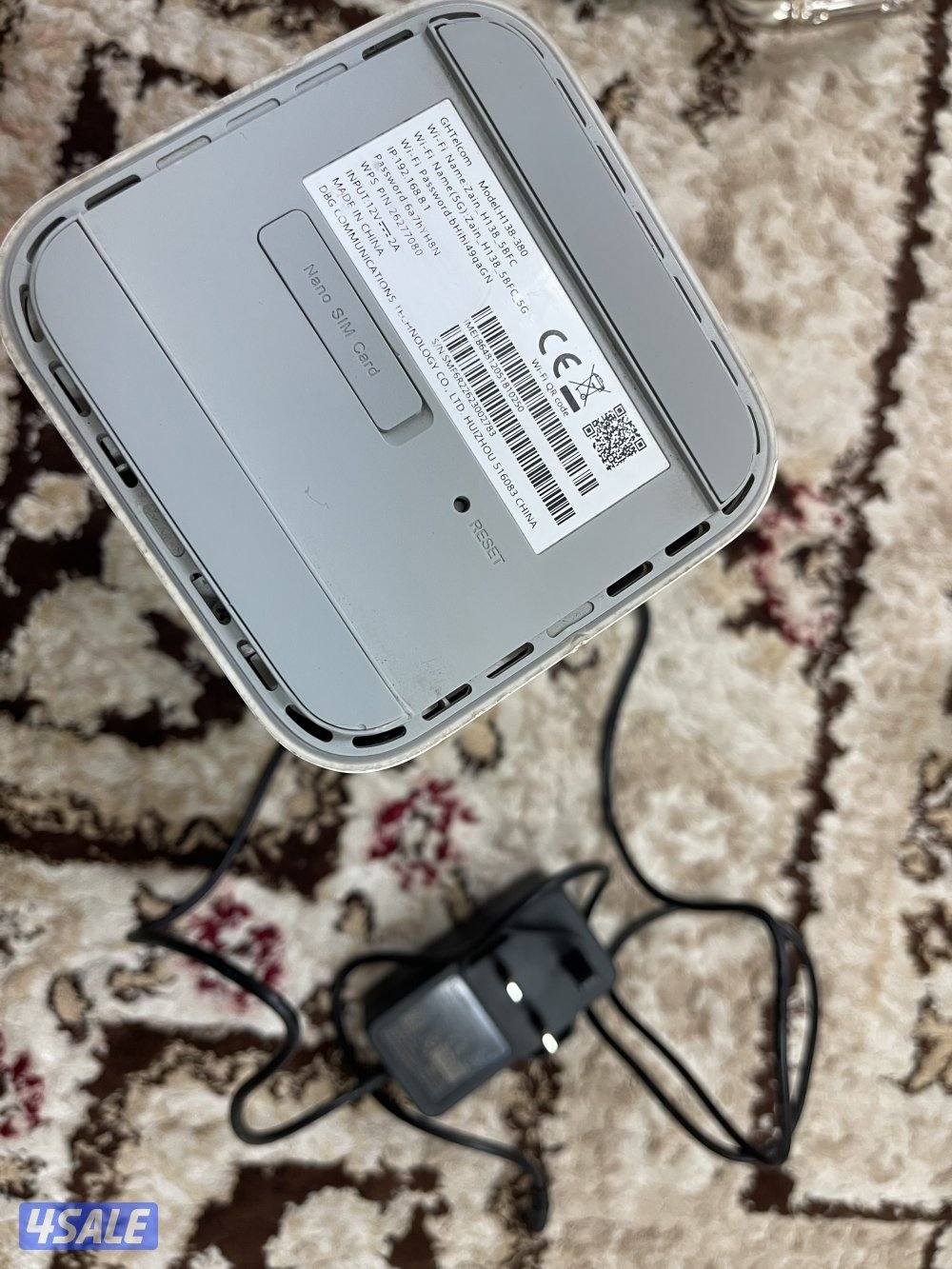 راوتر هواوي ثابت برو 4 نظيف وشغال تمام شرط 5g مع الشحن الاصلي6