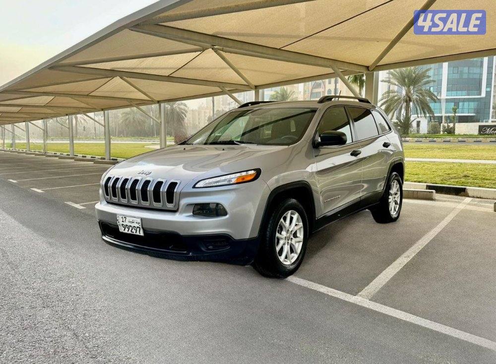 جيب شيروكي سبورت - الموديل:2016 - العداد:1762