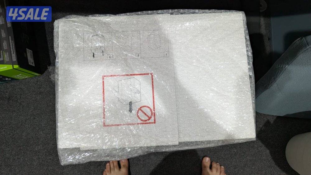 PS5 30th ANNIVERSARY EDITION (LIMITED COLLECTOR’S ITEM)0