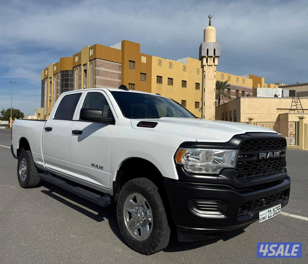 بحالة ممتازة وانيت دودج رام RAM وكالة 2021 محرك 6.4 دبل قير ماشي 710