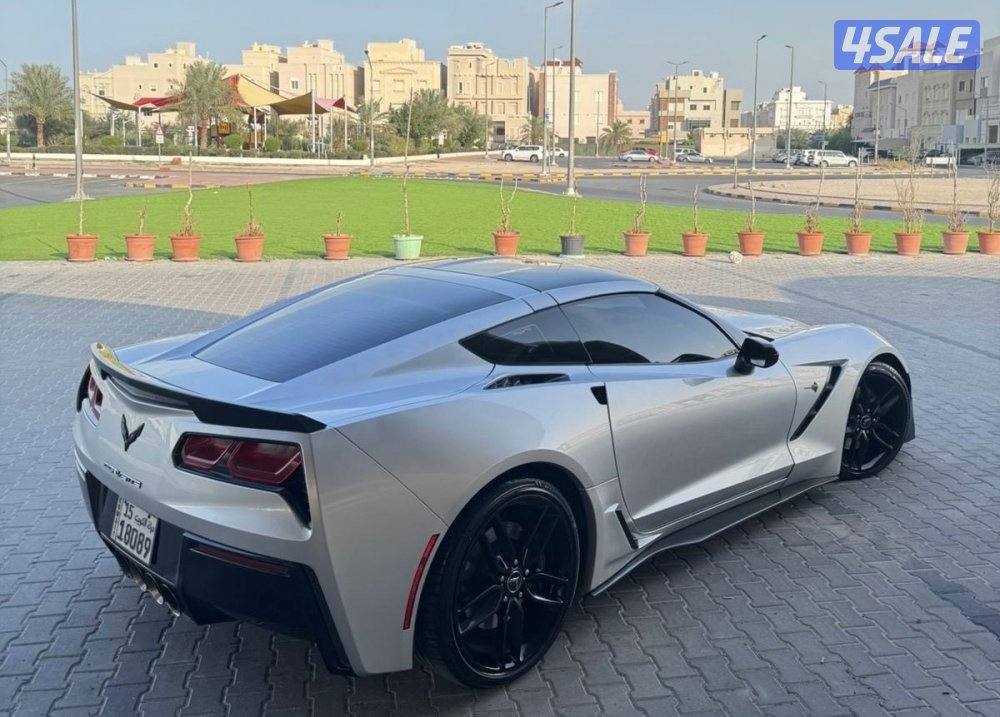 كورفيت c7 قير عادي3