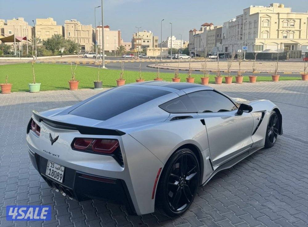 كورفيت c7 قير عادي7