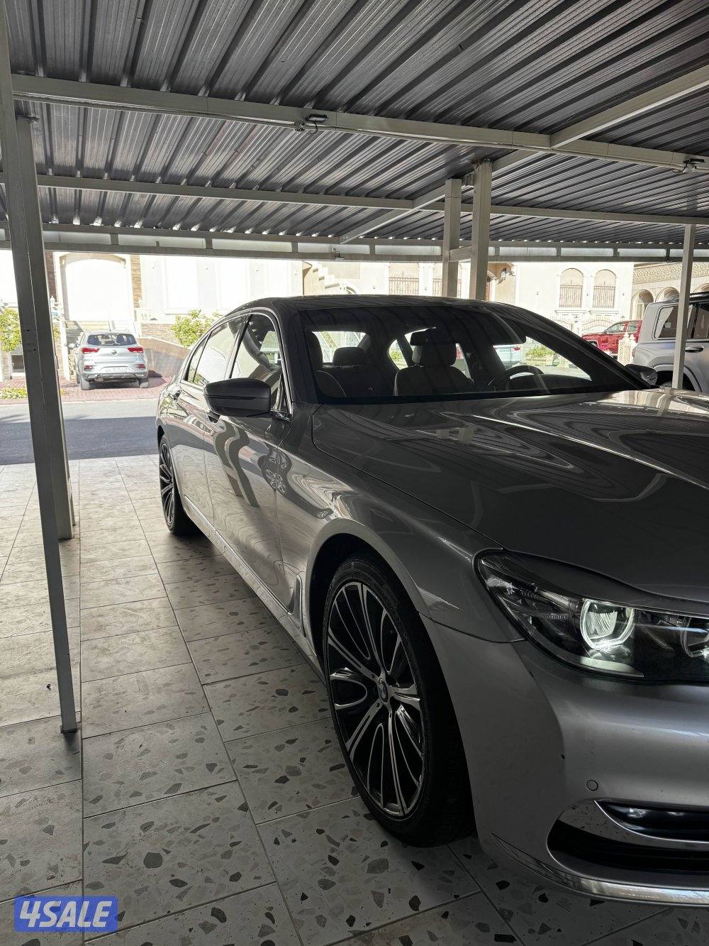 بي ام 740L صبغ الوكاله ماشي ١٠٠ الف6