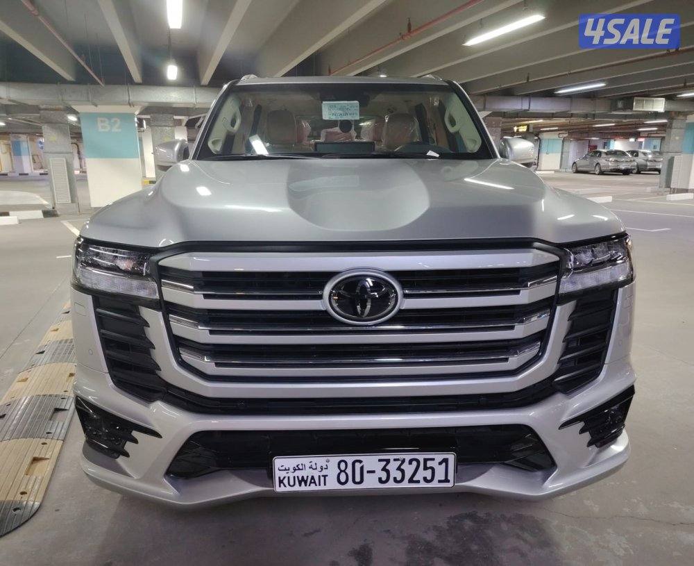 لاند كروزر موديل 2023 جديد الساير عداد اصفار حماية كاملة XPEL U Plus2