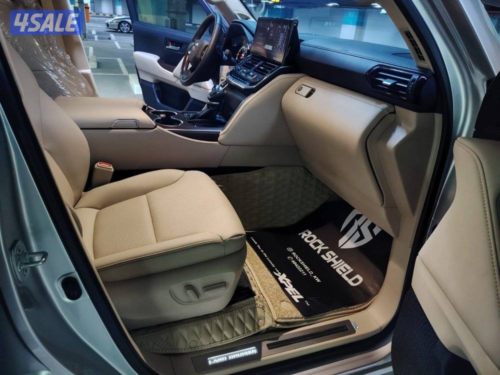 لاند كروزر موديل 2023 جديد الساير عداد اصفار حماية كاملة XPEL U Plus6