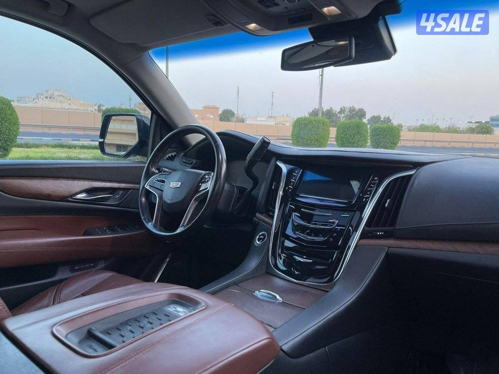 اسكاليد 2015 بحالة الوكالة7