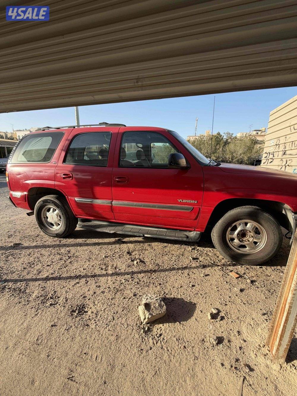 للبيع يوكن ٢٠٠١ كل شي فيه شغال ماشي٤٣٩٠٠٠ تحويل بسهل2