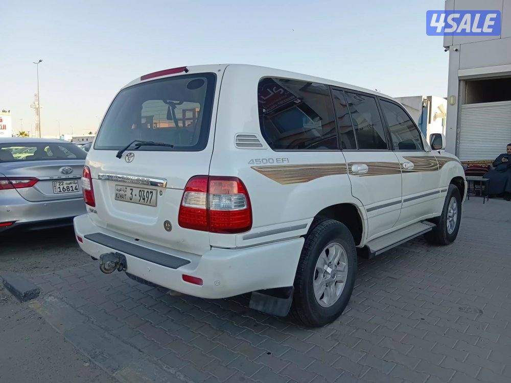 لاندكروزر GX.R V8 وارد الوكالة ماشي 457الف شرط الفحص قير مكينة3