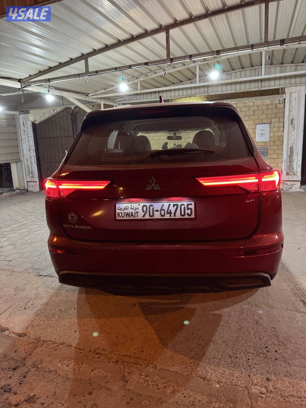 للبيع متسوبيشي أوتلاندر بعد المساومه0
