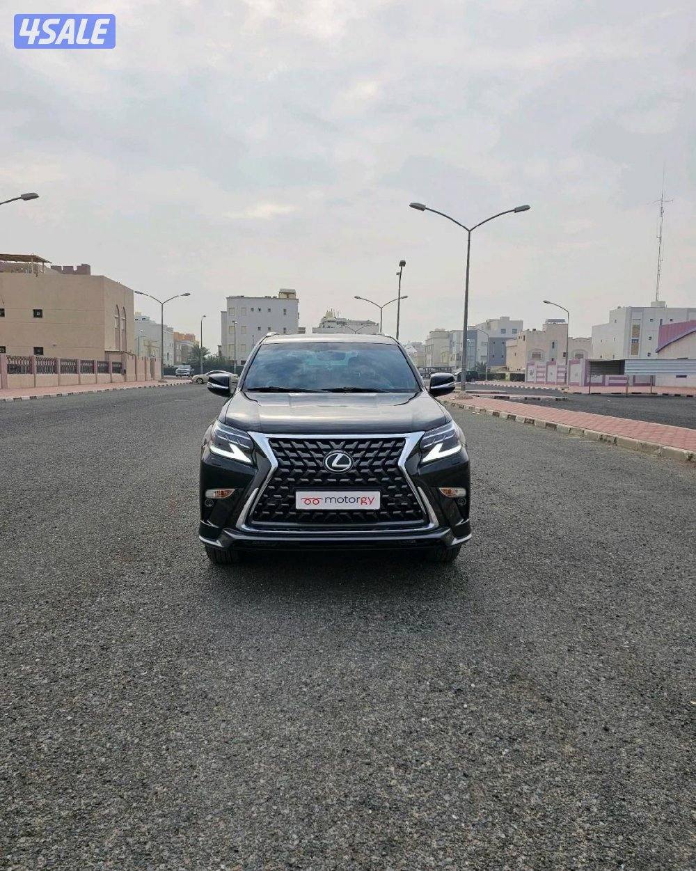 للبيع جيب لكزس0