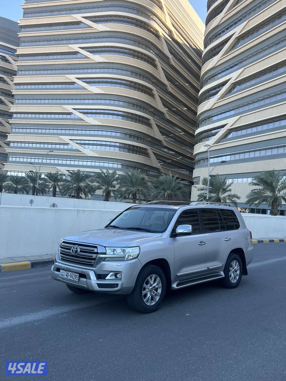 لاند كروزر 2017 صبغ آلوكالة9