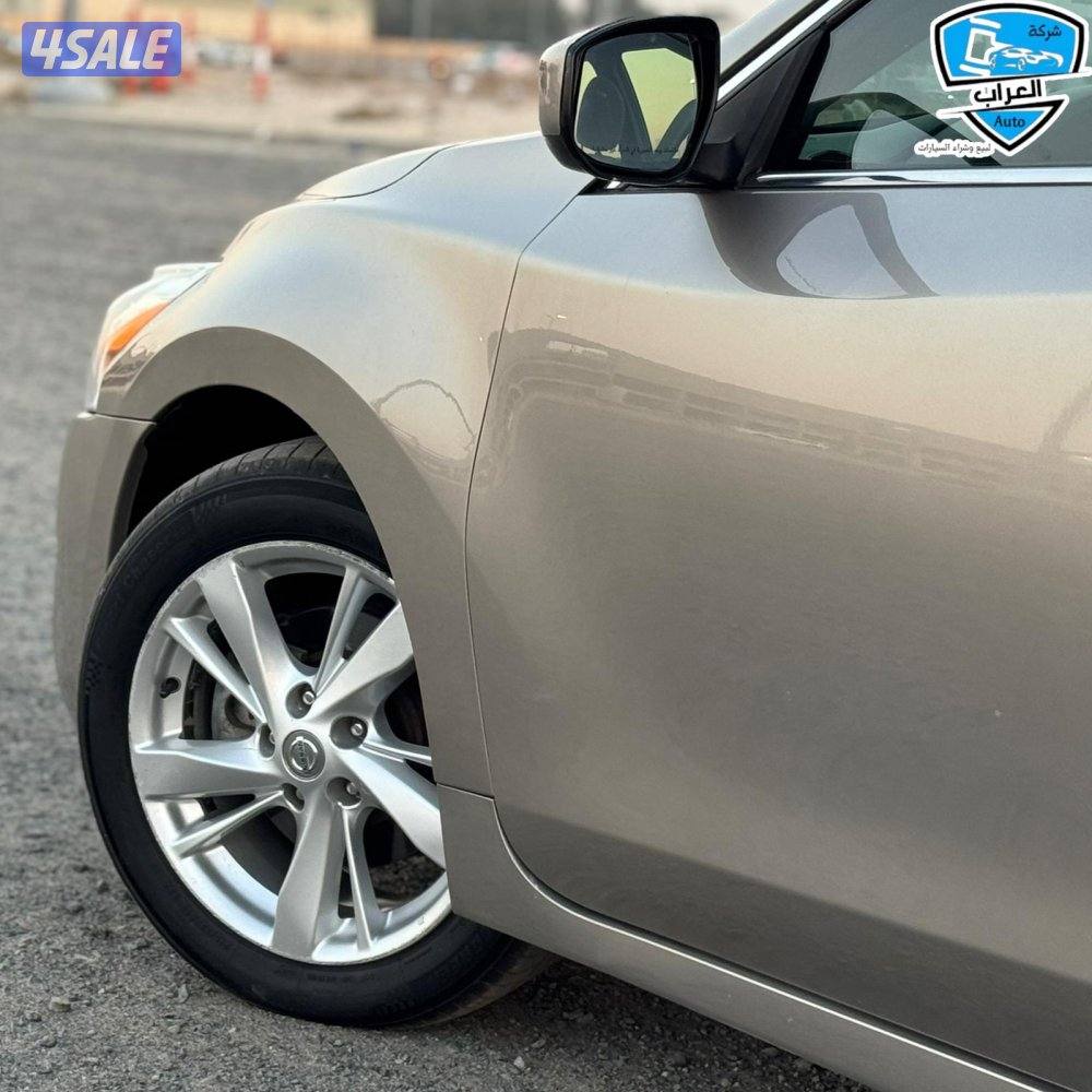 نيسان  التيما  20134