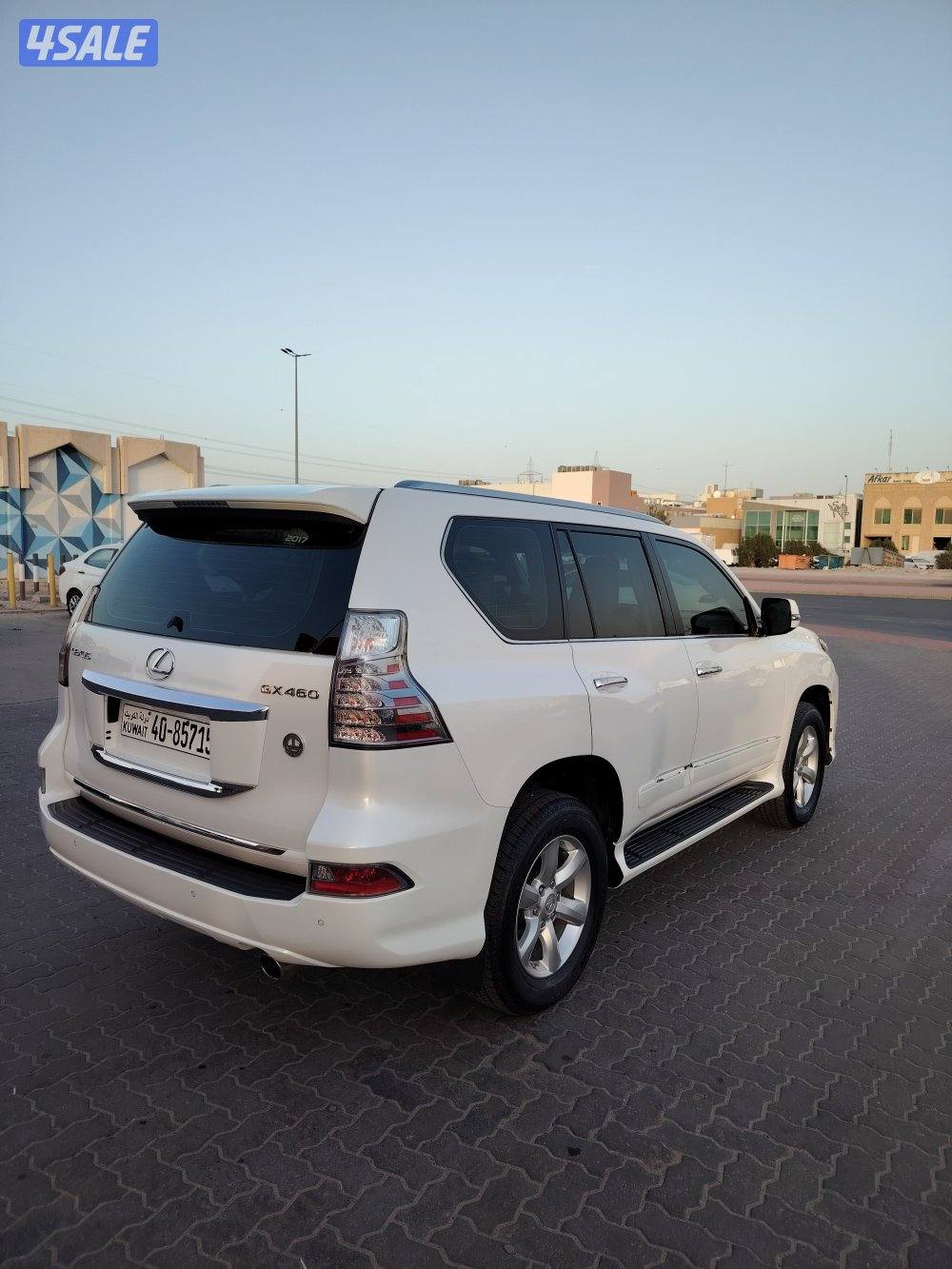 لكزس GX460بحاله نادرا ماشي٨٥ الف3