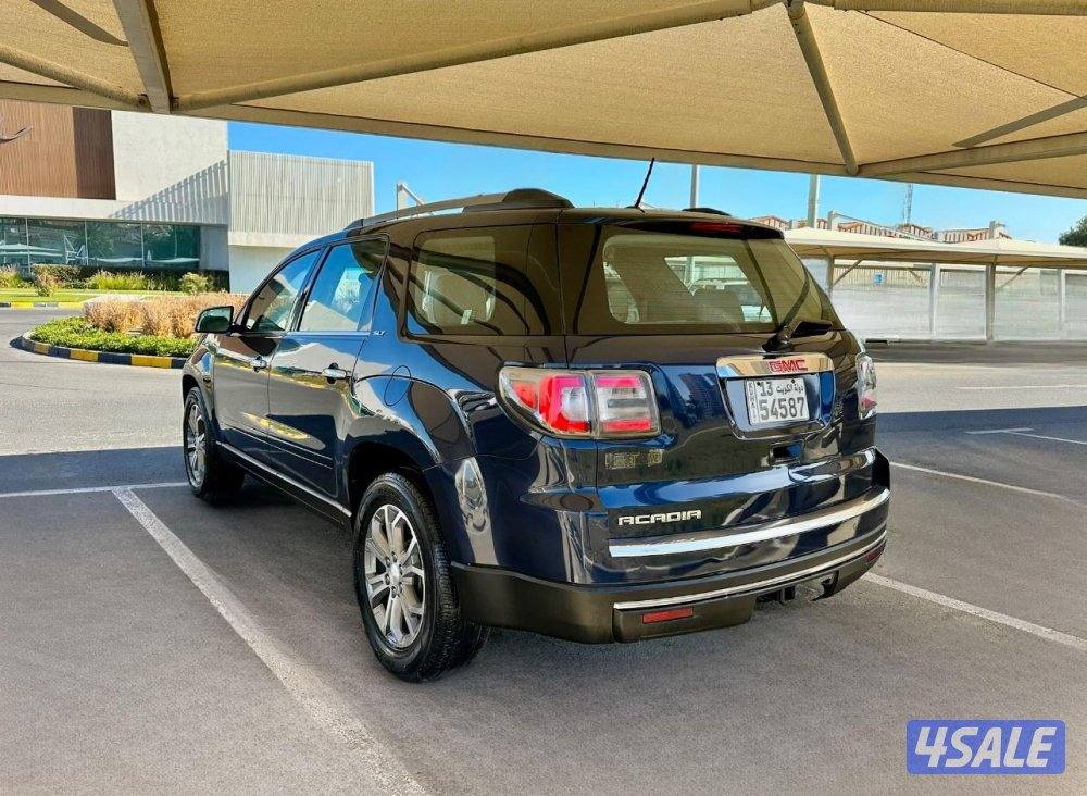 أكاديا GMC -الموديل: 2015 العداد:227 السعر 19504