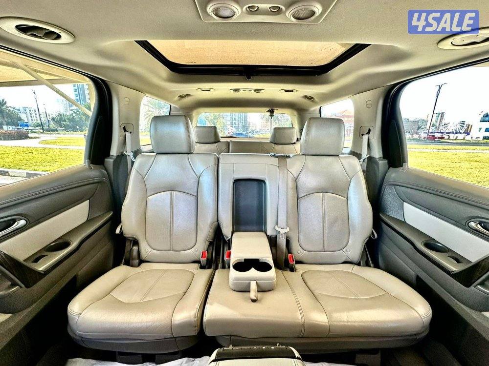 أكاديا GMC -الموديل: 2015 العداد:227 السعر 195010