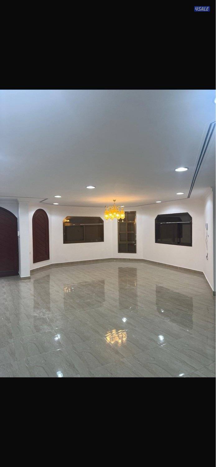 للايجار قسيمه سوبر ديلوكس في القرين دورين ونص وسرداب1