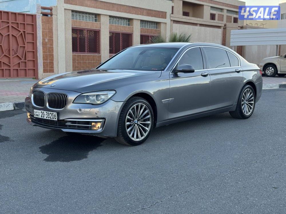 للبيع بي ام دبليو 7404