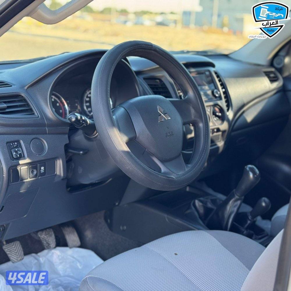 وانيت  ميتسوبيشي  L200  دبل جير5