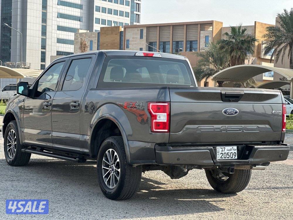 للبيع وانيت فورد FX4 ماشي ١٢٩ الف كيلو3