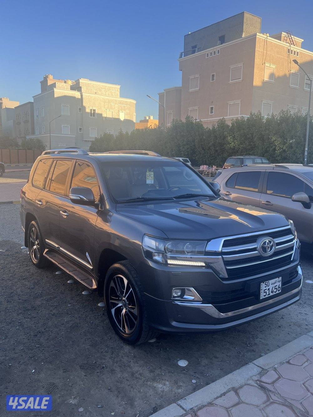 للبيع لاند كروز8