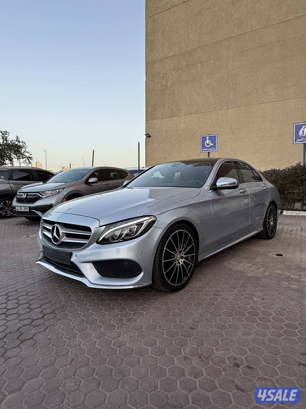 للبيع مرسيدس 20171