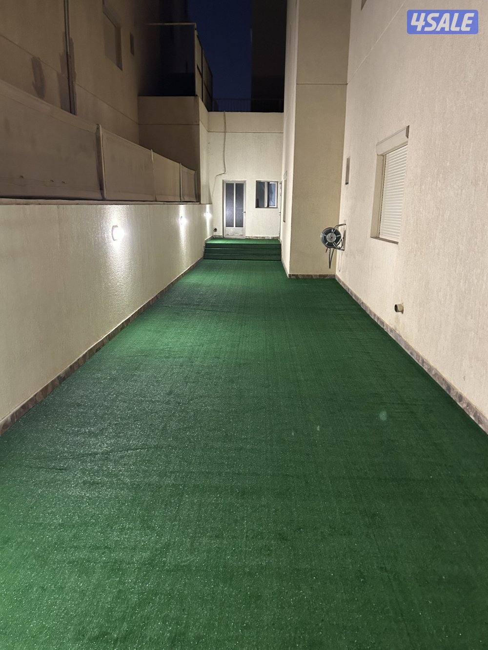 بيع وتركيب السجاد1