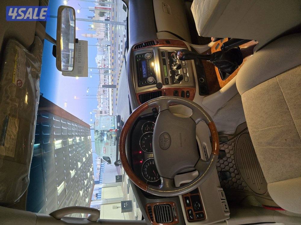 لاند كروزر وكالة4