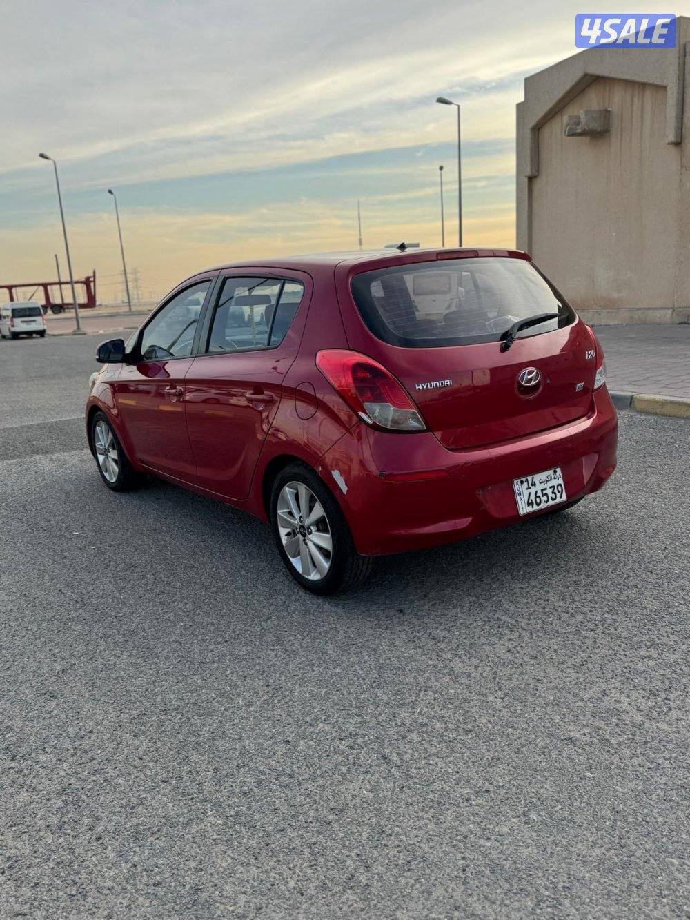 للبيع هيونداي i20 موديل 20163