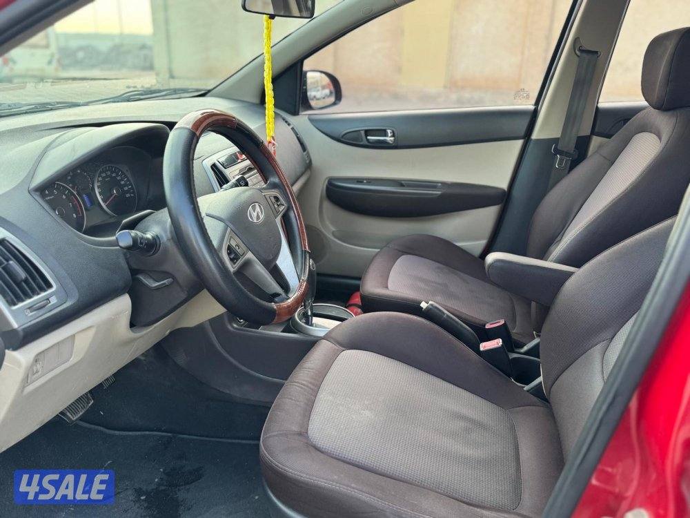 للبيع هيونداي i20 موديل 20165