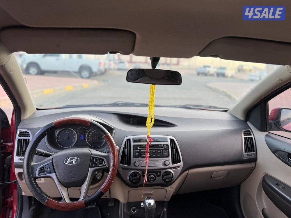 للبيع هيونداي i20 موديل 20164