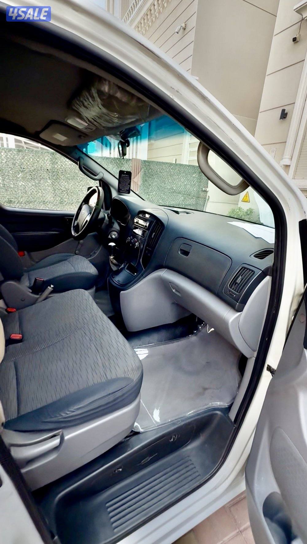 هونداي H1 مقفل موديل 20162