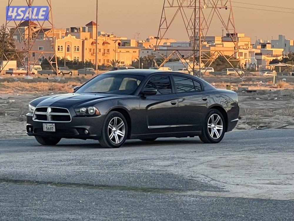 للبيع فقط شارجر 2014 شرط الفحص جير ماكينه شاصي1