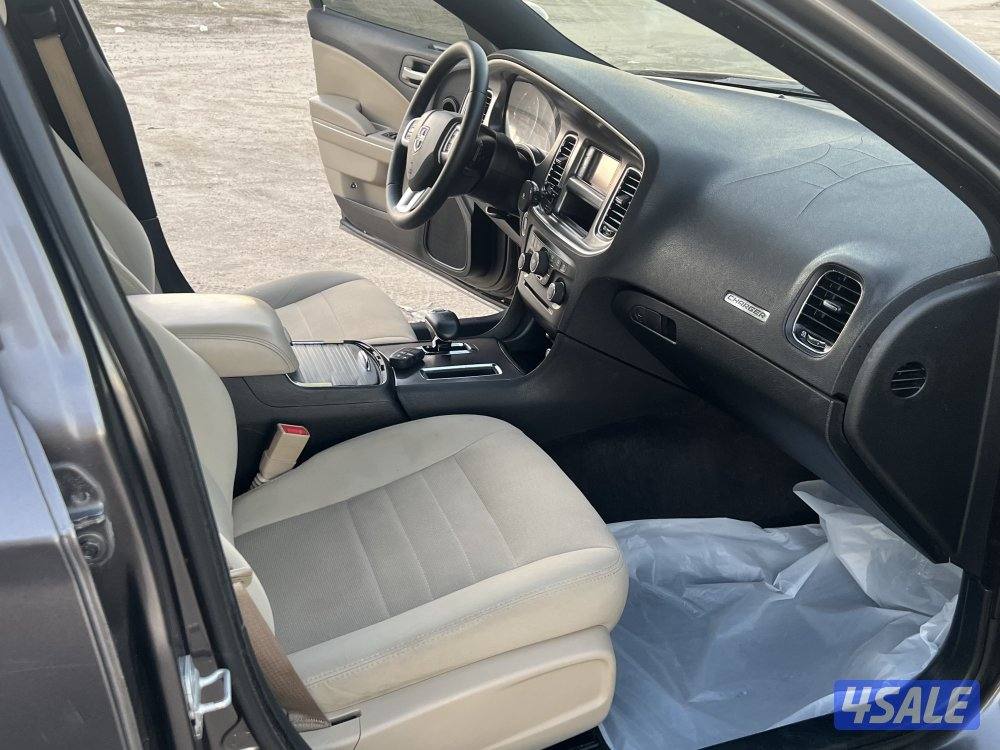 للبيع فقط شارجر 2014 شرط الفحص جير ماكينه شاصي10